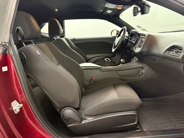 Used 2023 Dodge Challenger SXT w/ Blacktop Package image 31