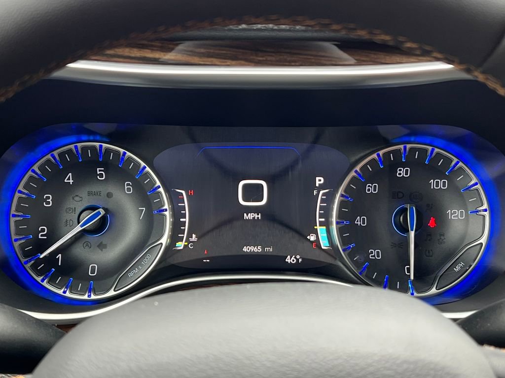 Used 2022 Chrysler Pacifica Pinnacle AWD/4WD image 28
