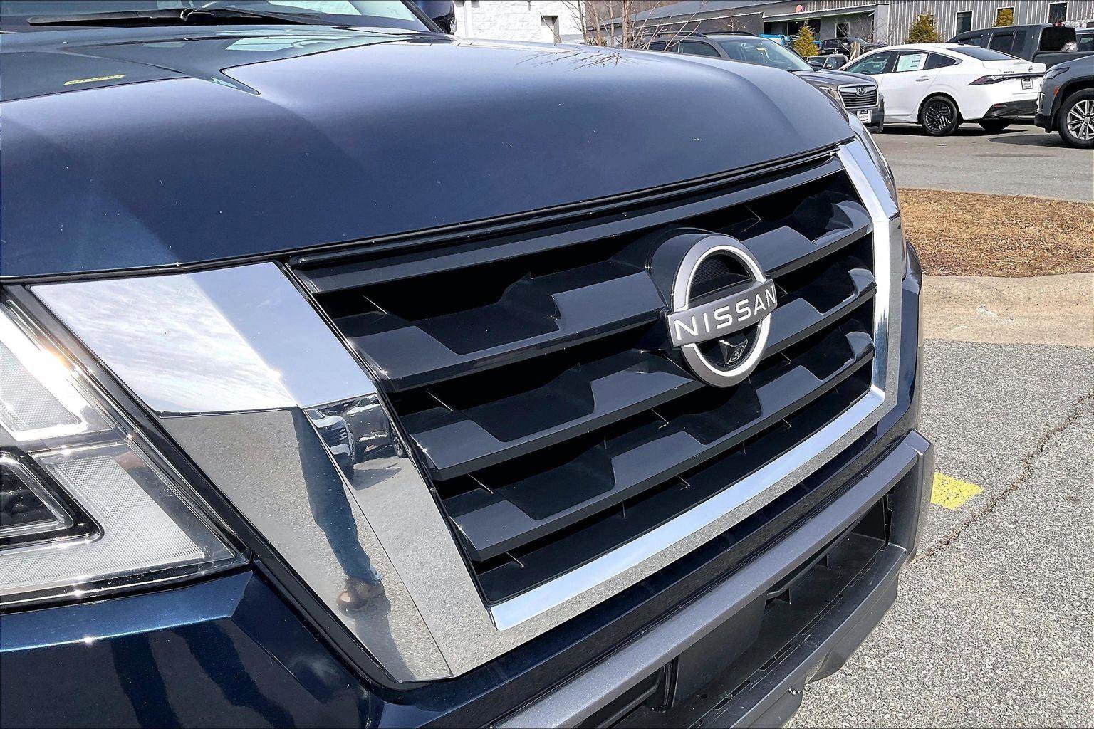 Used 2022 Nissan Armada SL AWD/4WD image 29