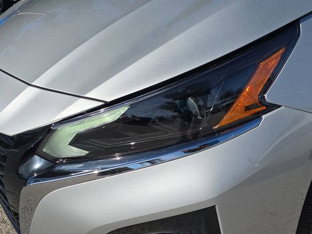 New 2025 Nissan Altima 2.5 SL image 10