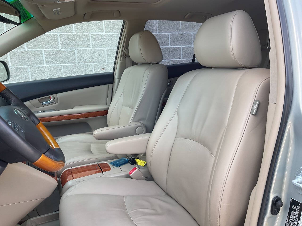 Used 2007 Lexus RX 400h AWD image 15
