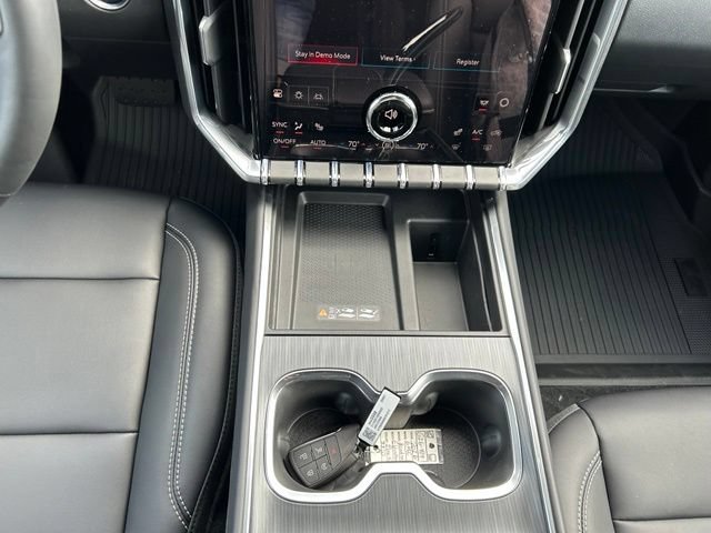 New 2026 GMC Acadia Elevation w/ Black Edition AWD/4WD image 17