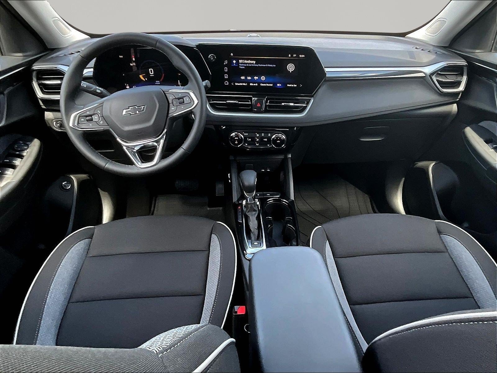 New 2026 Chevrolet TrailBlazer LT w/ Convenience Package FWD image 10