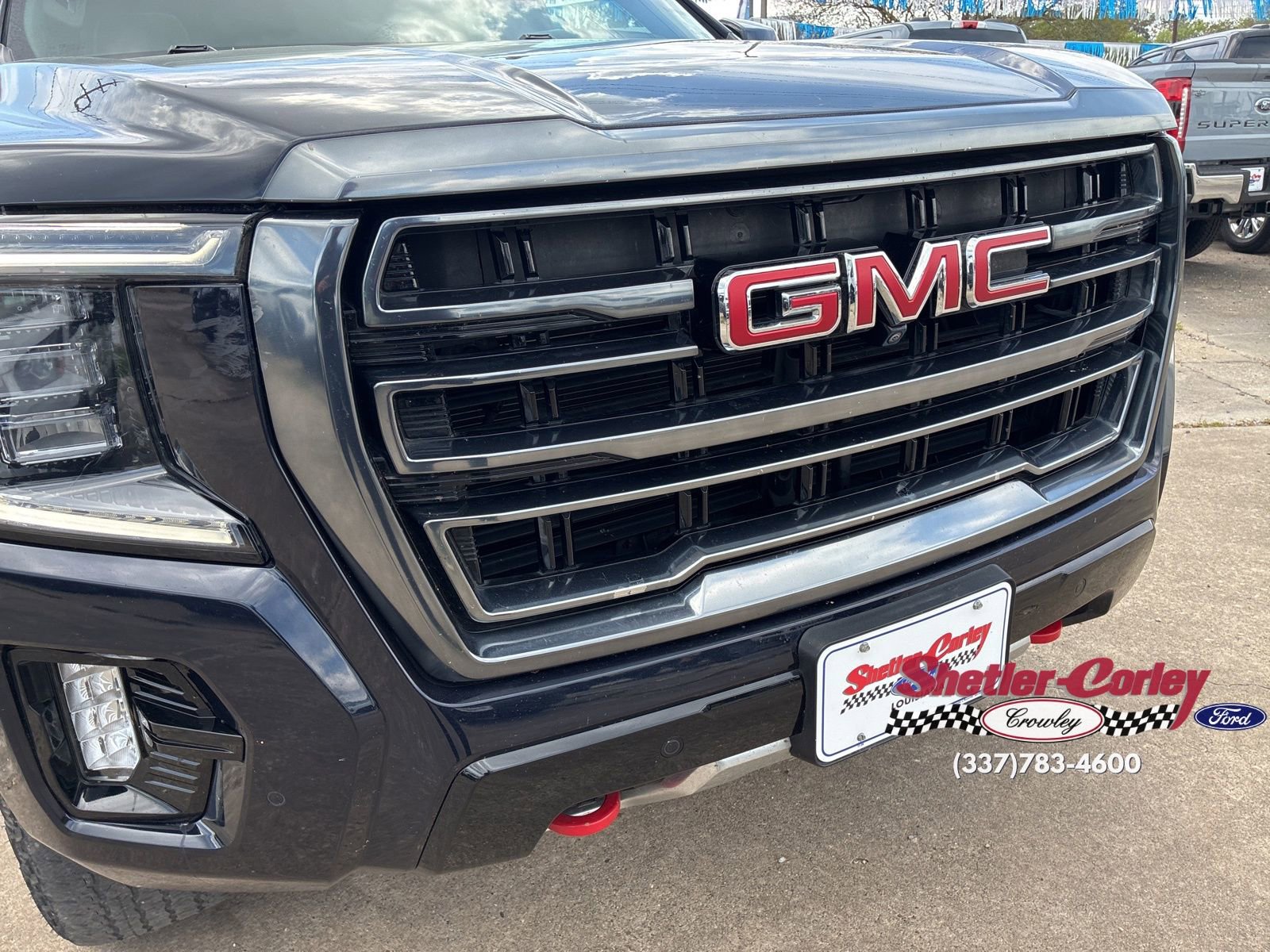 Used 2023 GMC Yukon XL AT4 w/ AT4 Premium Plus Package image 6