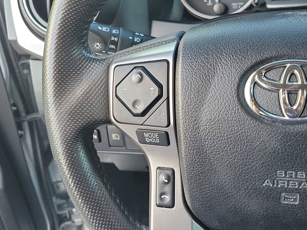 Used 2022 Toyota Tacoma SR5 image 31