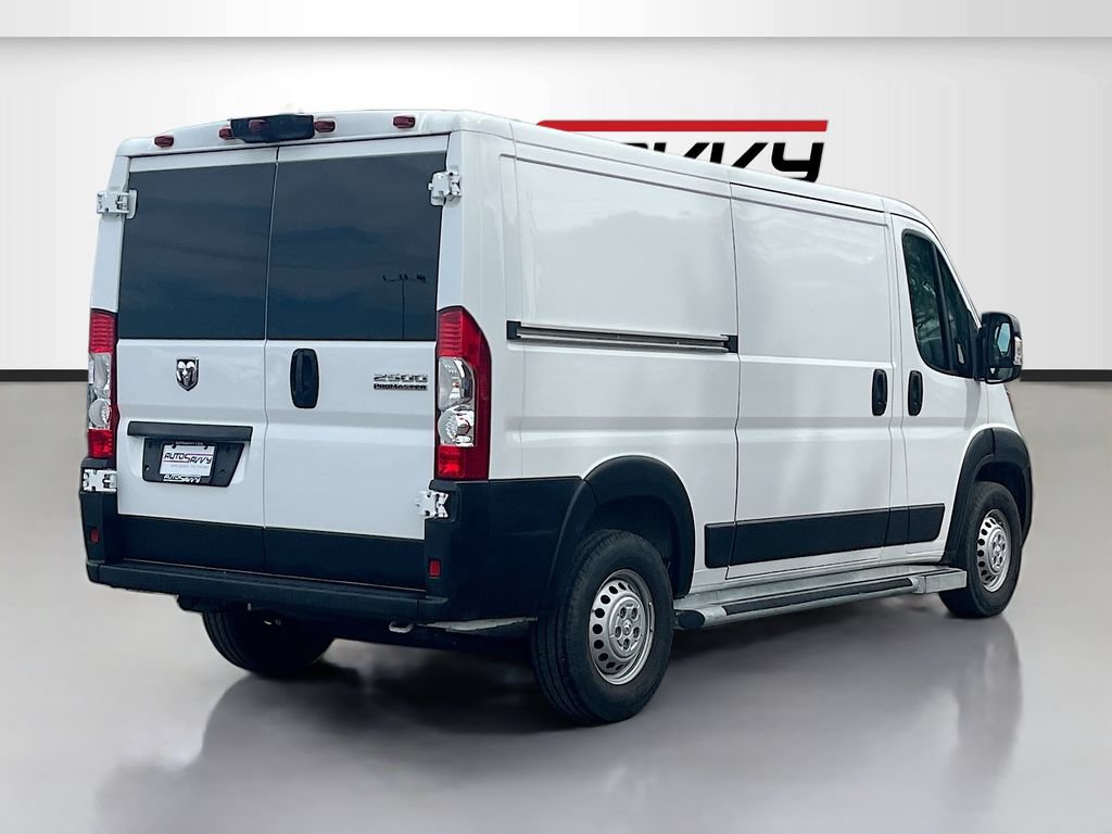 Used 2025 RAM ProMaster 2500 w/ U-Haul Equipment Group FWD image 7