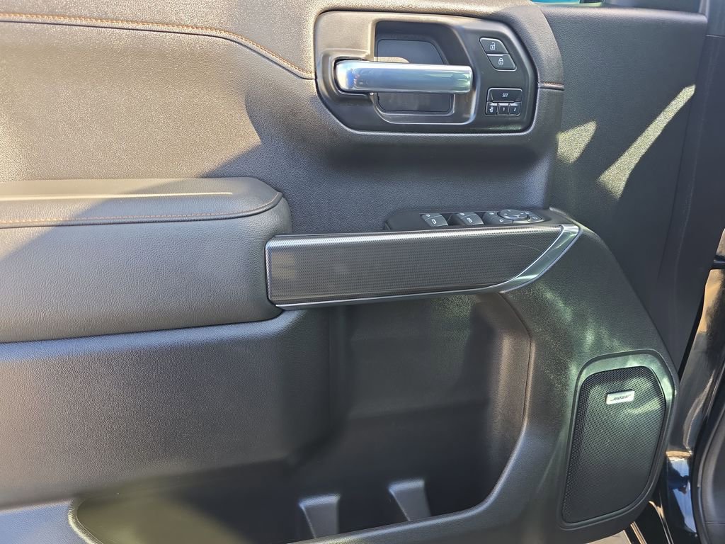 Used 2022 GMC Sierra 1500 AT4 w/ AT4 Premium Package image 18