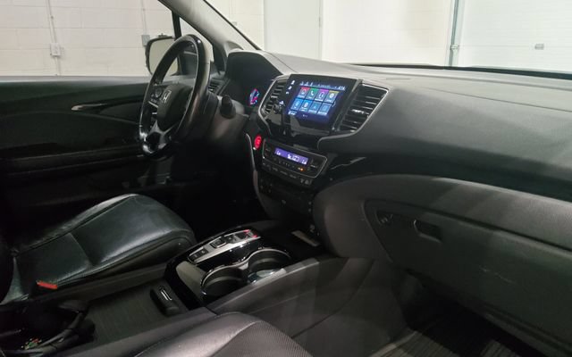 Used 2019 Honda Pilot Elite image 17