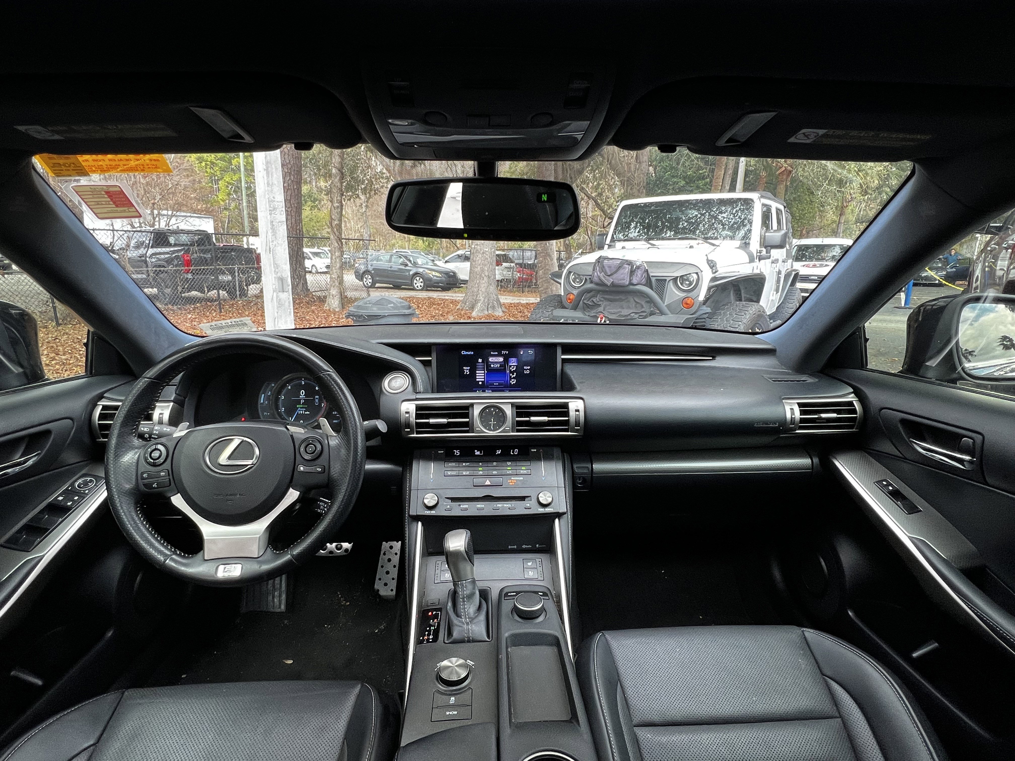 Used 2015 Lexus IS 250 image 36