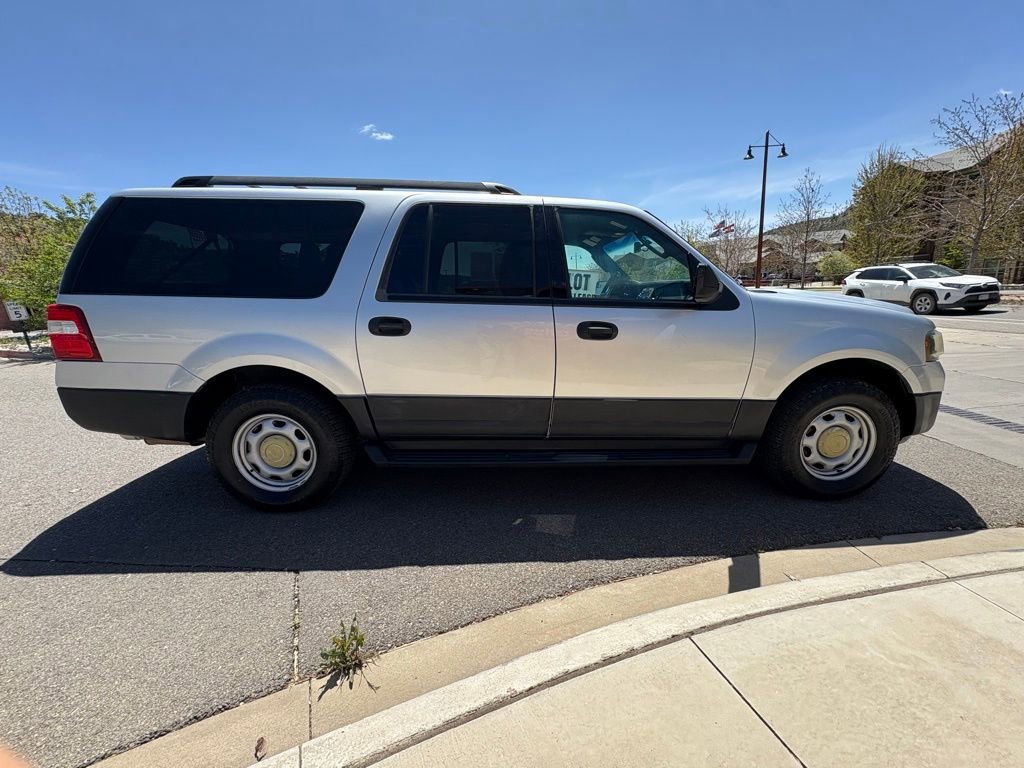 Used 2016 Ford Expedition EL XL AWD/4WD image 10