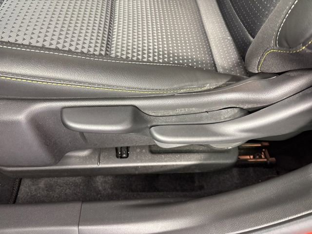 Used 2024 Chevrolet Trax LT w/ Driver Confidence Package FWD image 4