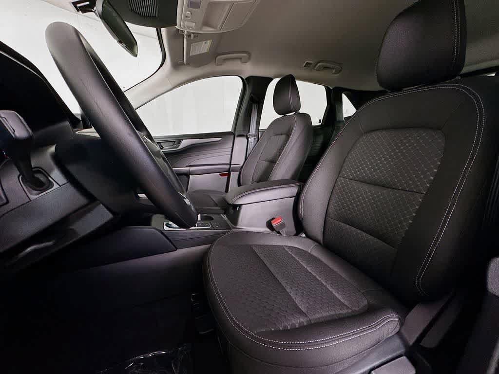 New 2026 Ford Escape Active FWD image 12