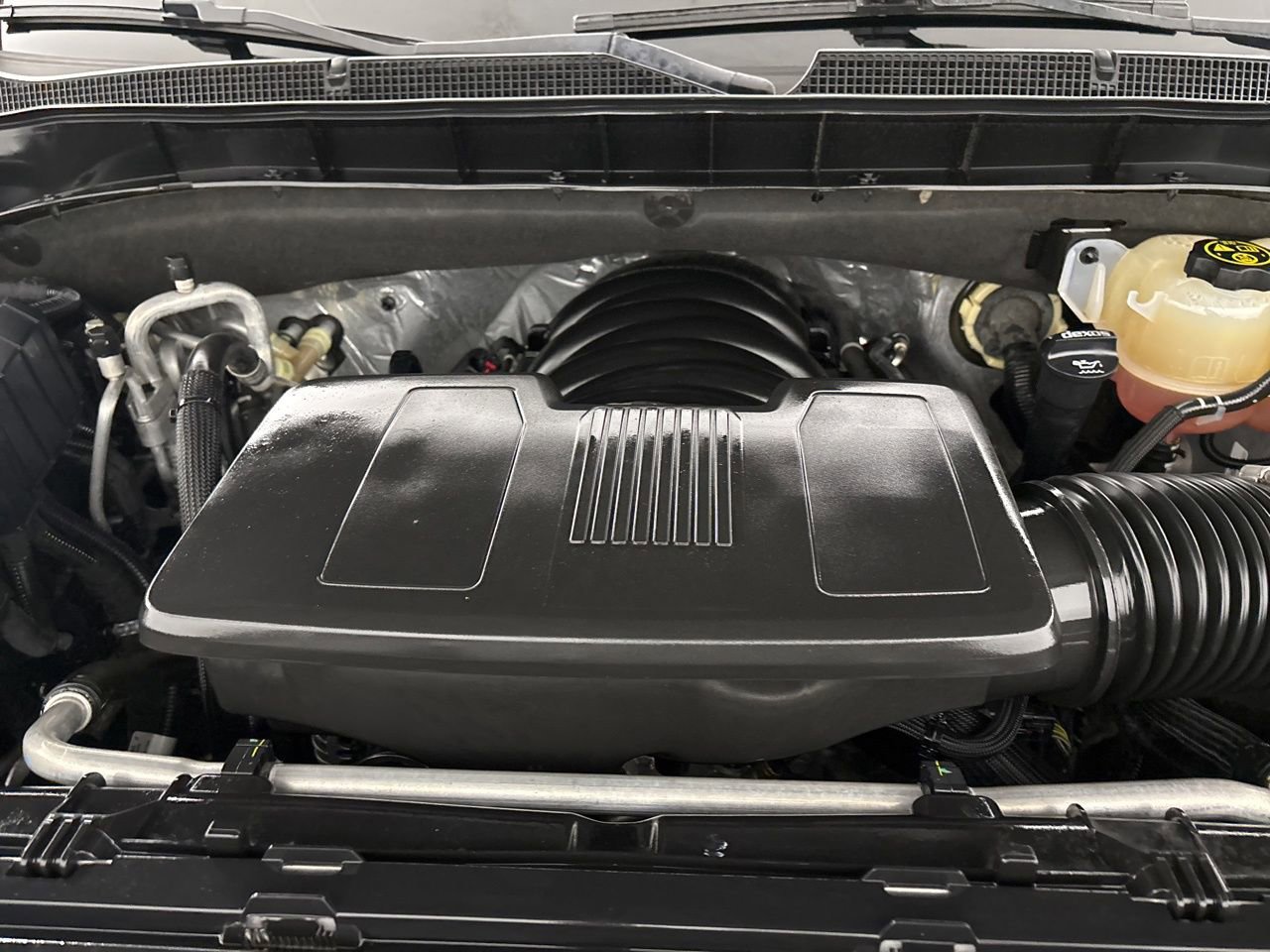 Used 2023 Chevrolet Tahoe Z71 image 34