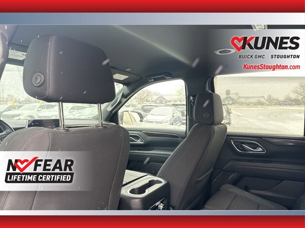 Used 2023 GMC Yukon SLE image 34