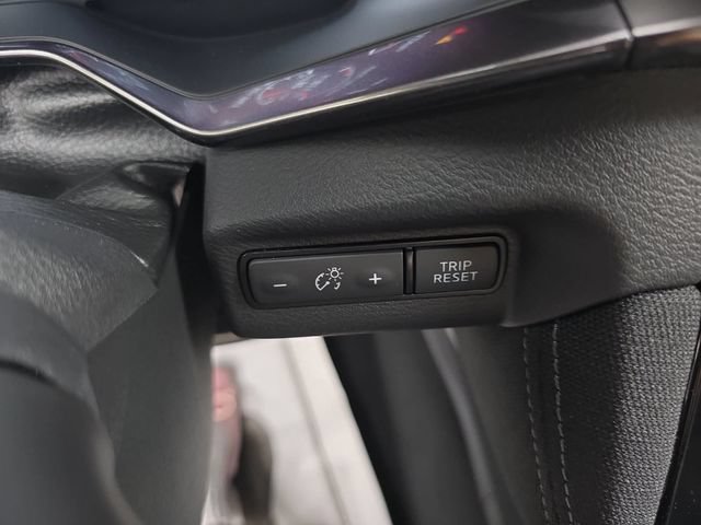 Used 2024 Nissan Z Sport w/ Floor Mat Package RWD image 39