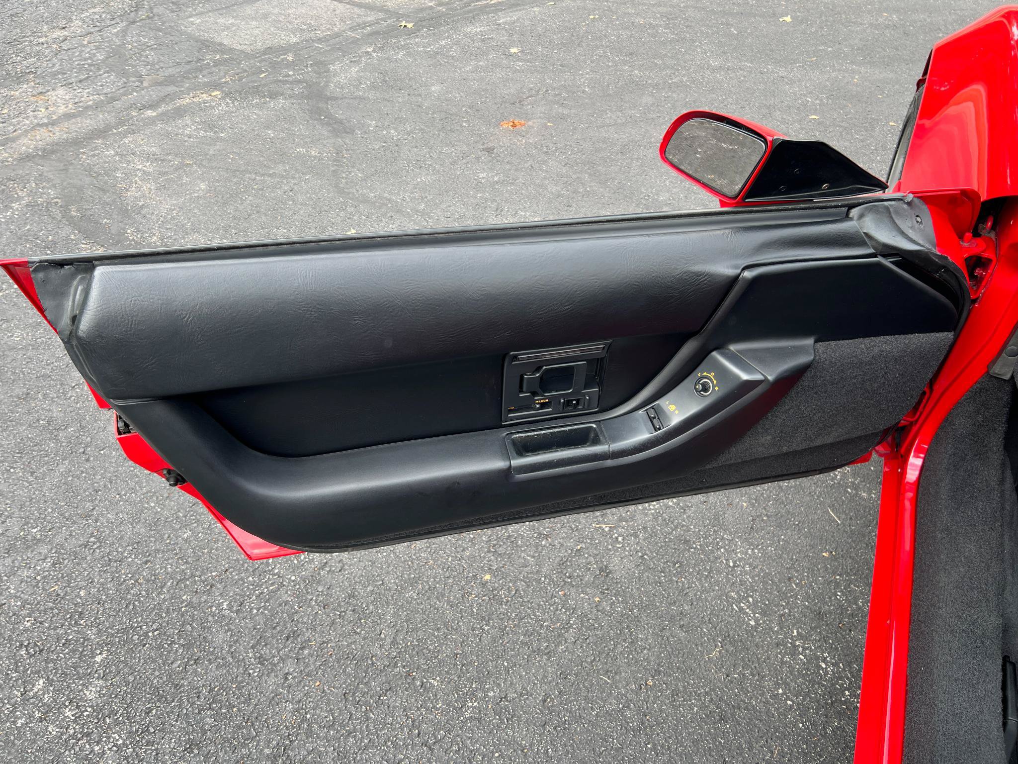 Used 1992 Chevrolet Corvette Convertible RWD image 20