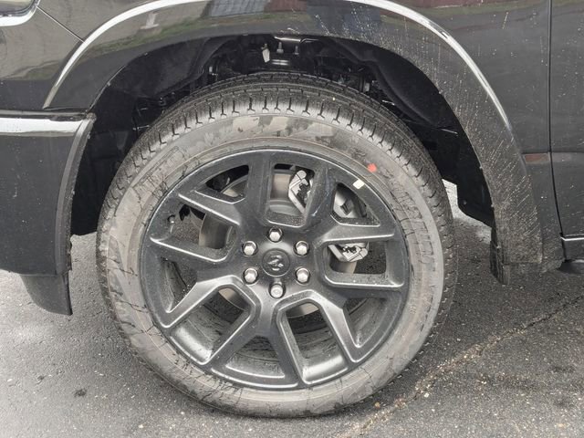 New 2026 RAM 1500 Laramie AWD/4WD image 13