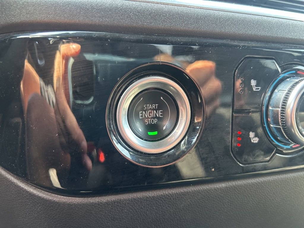 Used 2024 GMC Sierra 1500 SLE AWD/4WD image 31