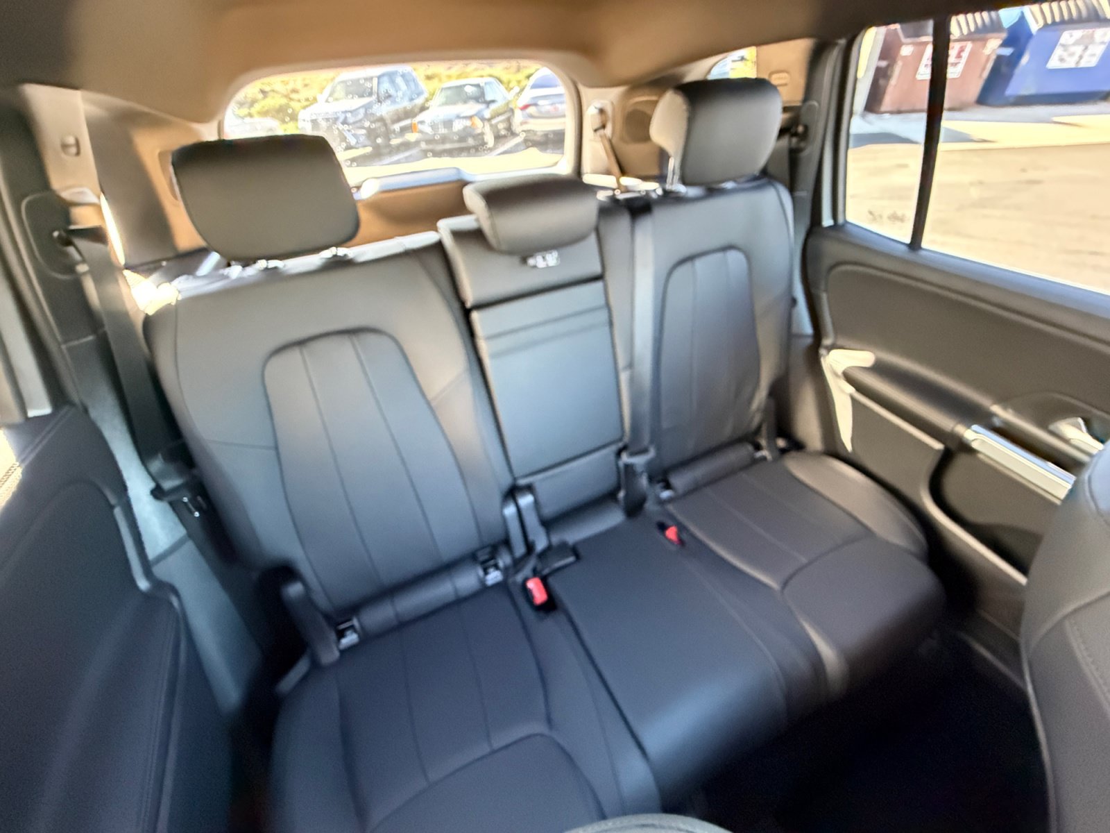 New 2026 Mercedes-Benz GLB 250 4MATIC image 18