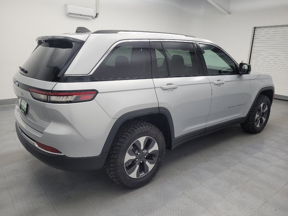 Used 2022 Jeep Grand Cherokee Limited 4xe w/ Luxury Tech Group II AWD/4WD image 10