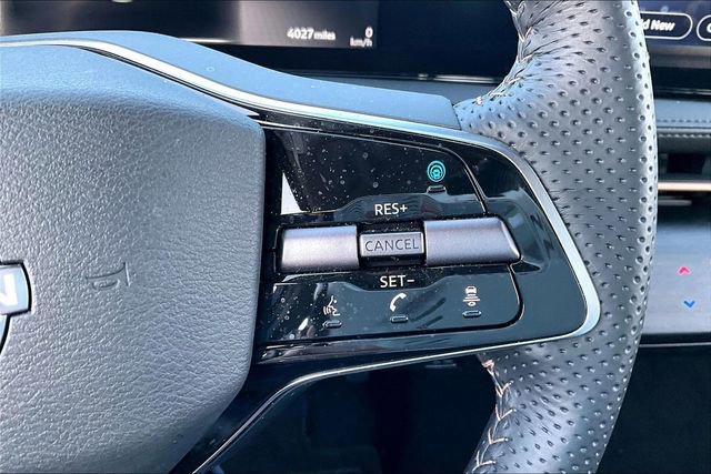 Used 2023 Nissan Ariya AWD image 19