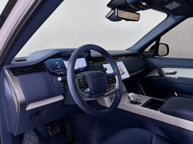 New 2026 Land Rover Range Rover SV image 9