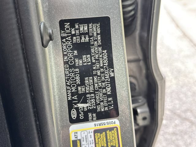 Used 2012 Kia Soul + FWD image 30