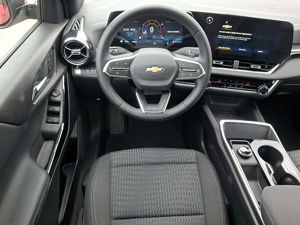 New 2026 Chevrolet Equinox LT w/ Safety and Technology Package AWD/4WD image 7