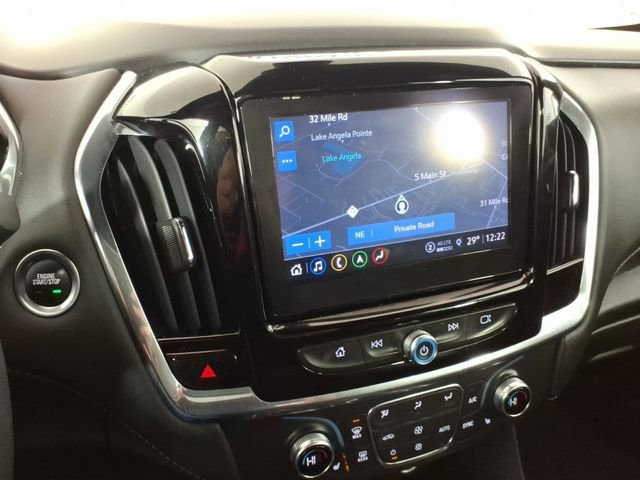 Used 2023 Chevrolet Traverse LT image 21