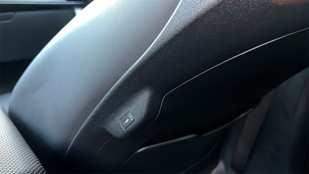 New 2025 Kia EV6 Wind image 7