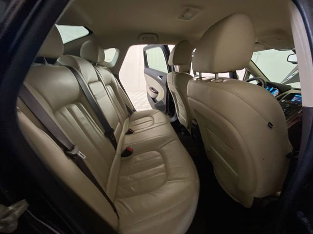 Used 2013 Buick Verano Leather FWD image 31
