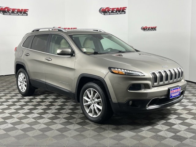 Used 2016 Jeep Cherokee Limited w/ Luxury Group image 2