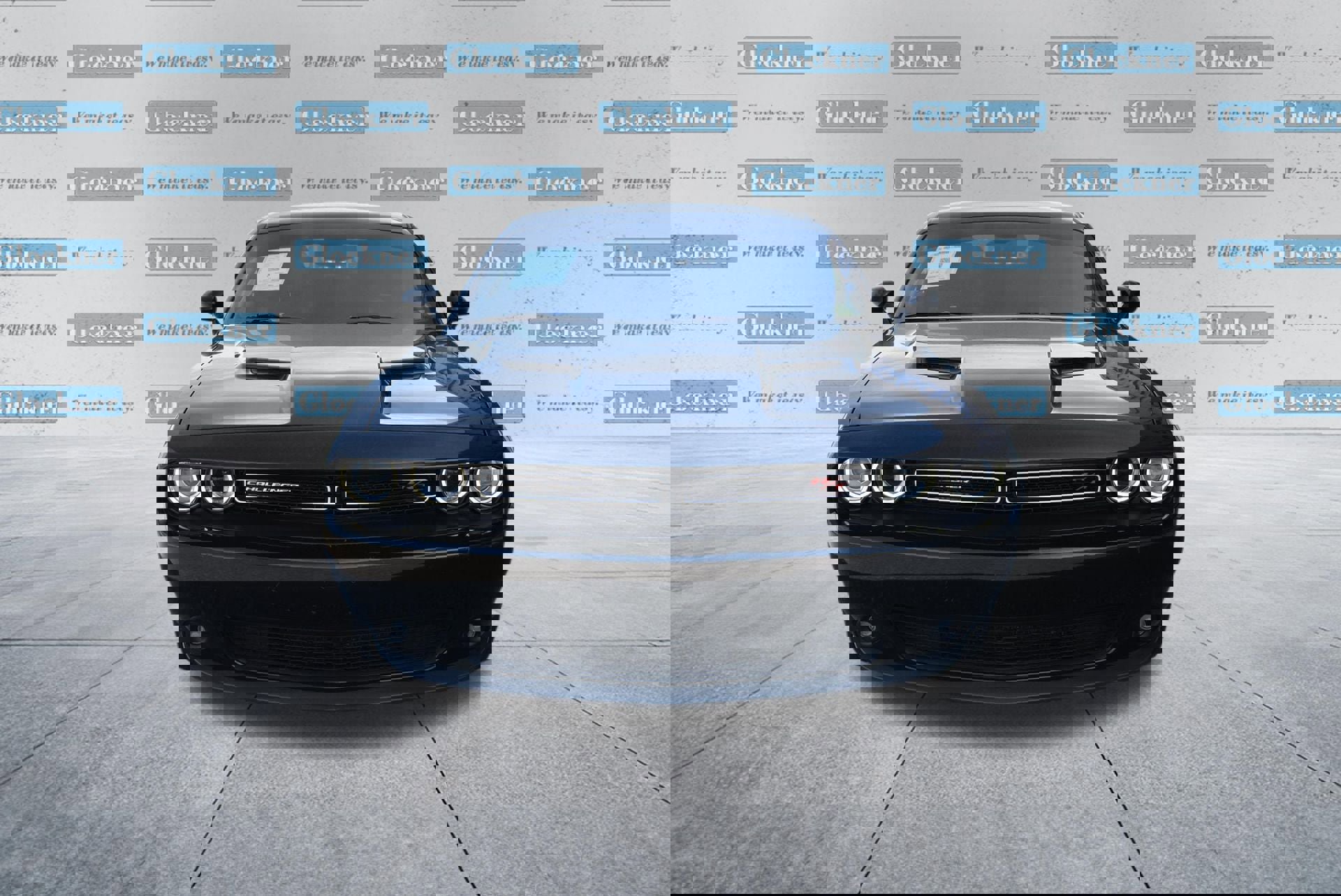 Used 2016 Dodge Challenger R/T image 2