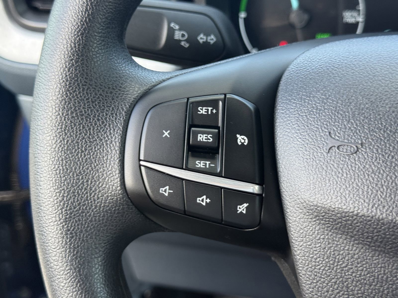 Certified 2024 Ford Maverick XLT FWD image 29