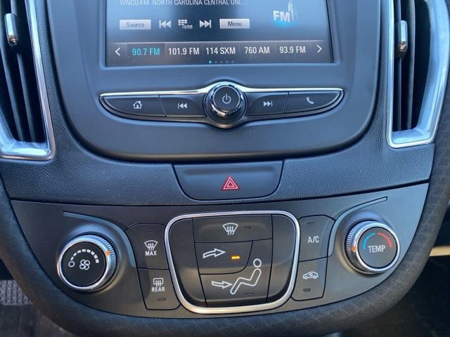 Used 2018 Chevrolet Malibu LT image 23