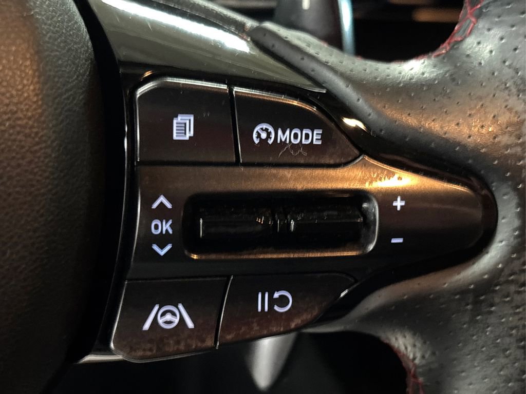 Used 2023 Hyundai Elantra N Line image 28