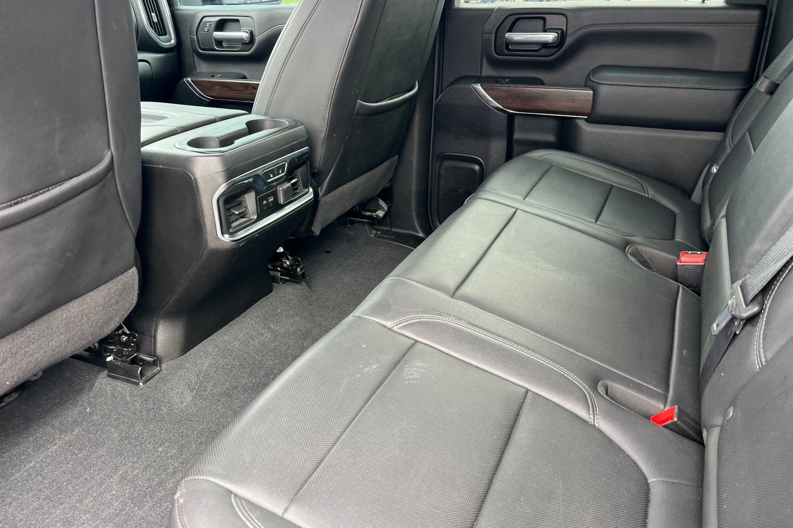 Used 2021 GMC Sierra 2500 SLT w/ SLT Premium Package image 9