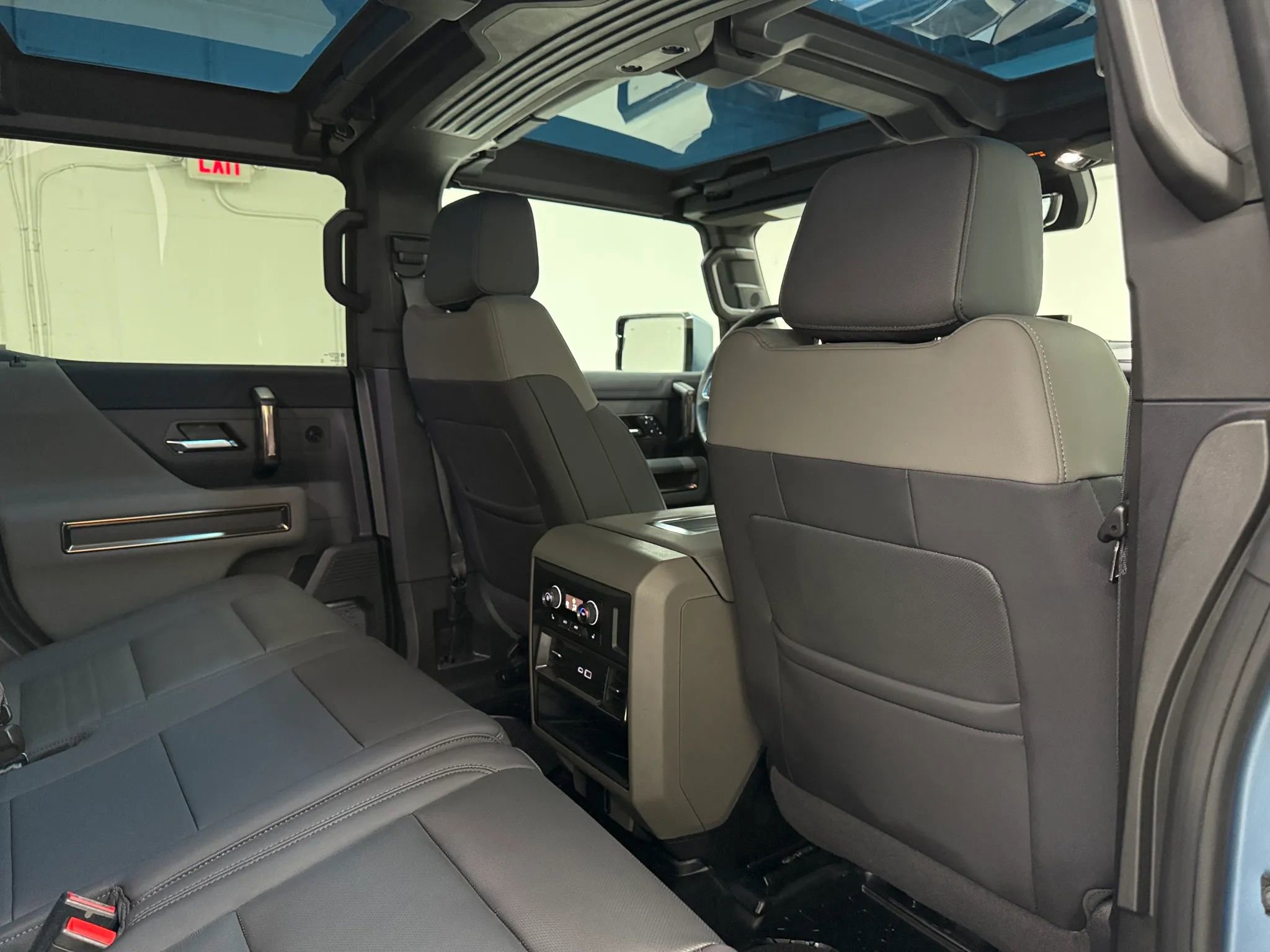 Used 2024 GMC Hummer EV 3X w/ Omega Edition image 14