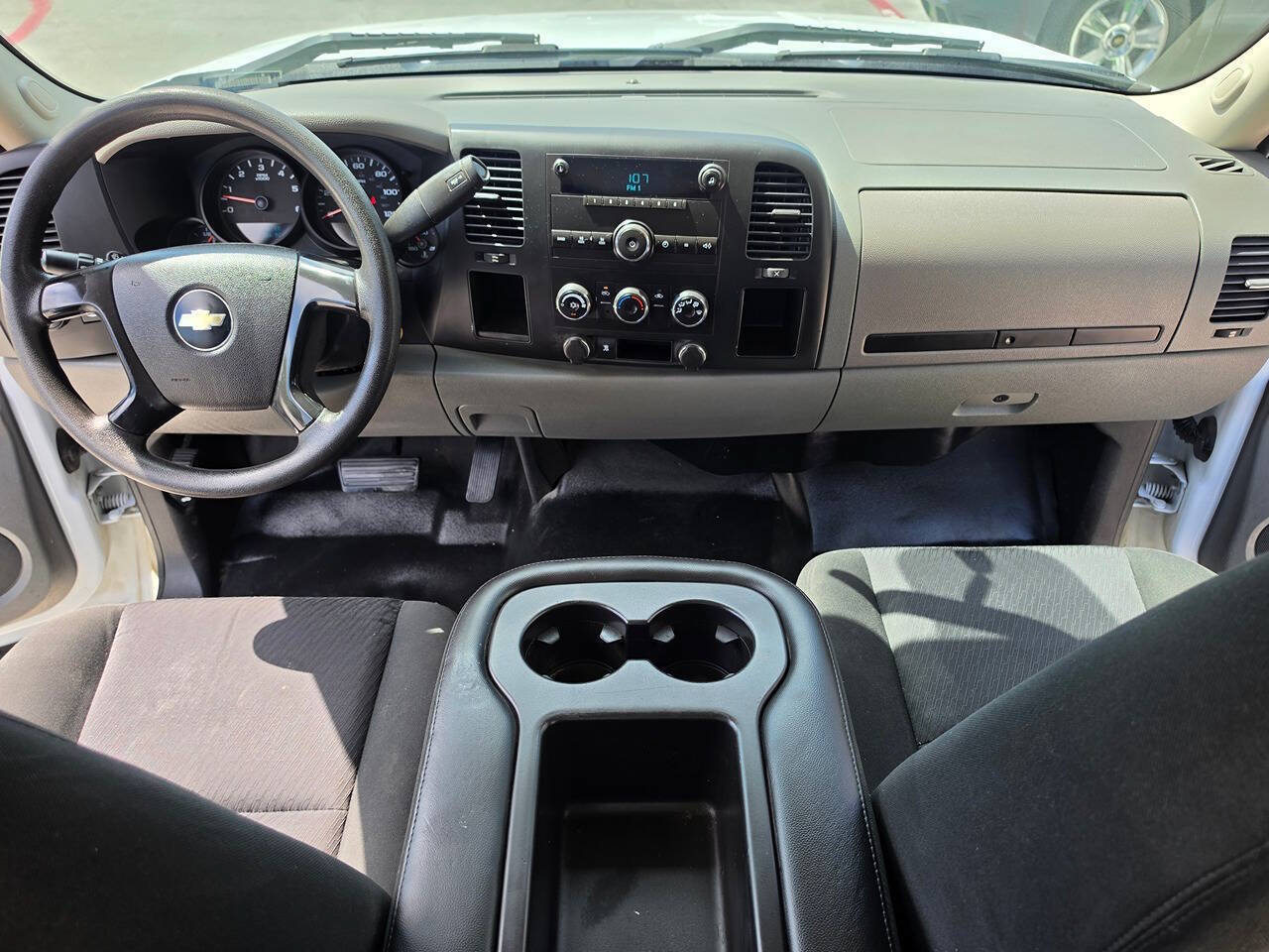 Used 2010 Chevrolet Silverado 1500 W/T RWD image 34