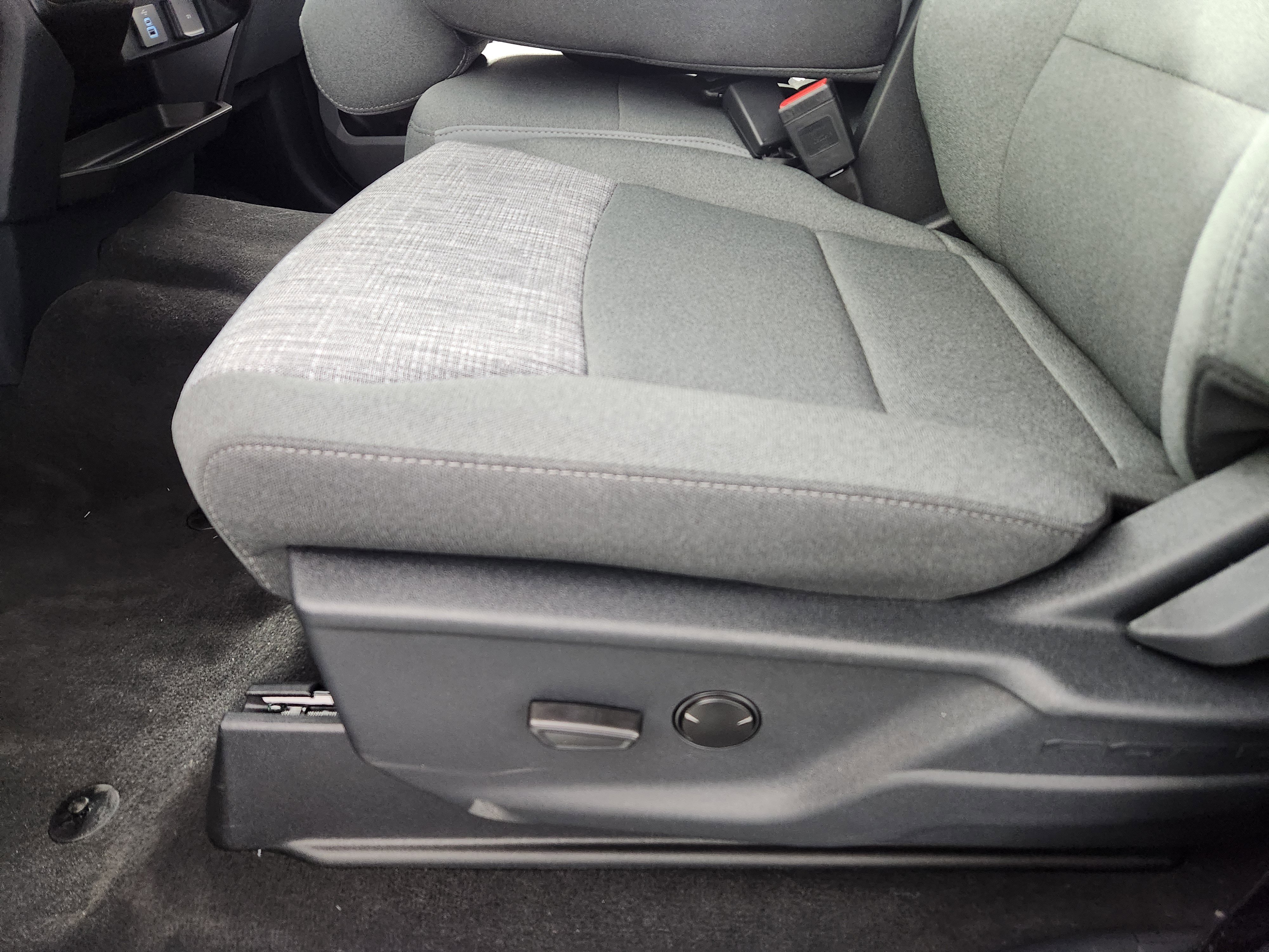 New 2026 Ford F250 XLT image 14