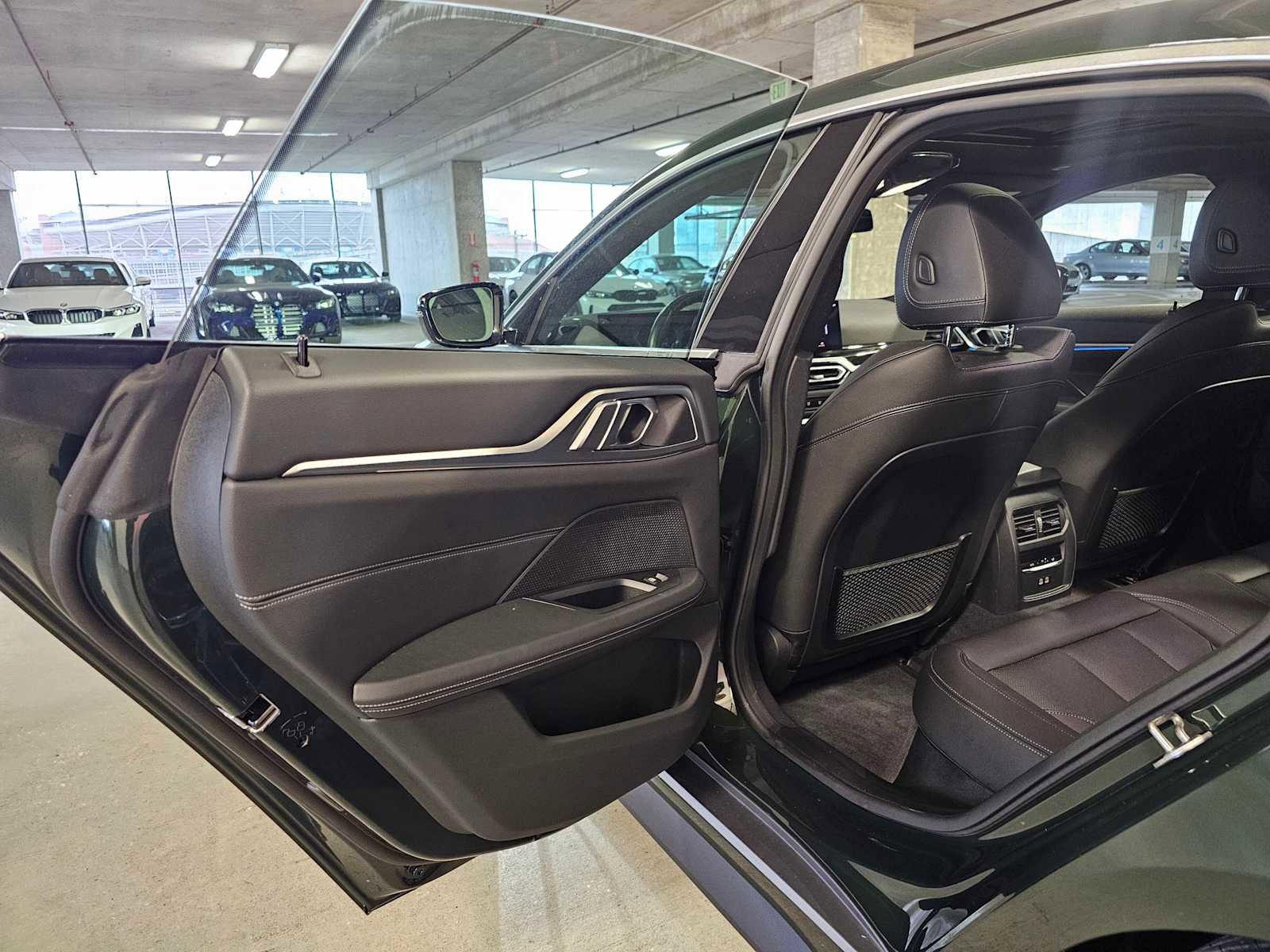 Used 2023 BMW i4 eDrive35 w/ Premium Package image 36