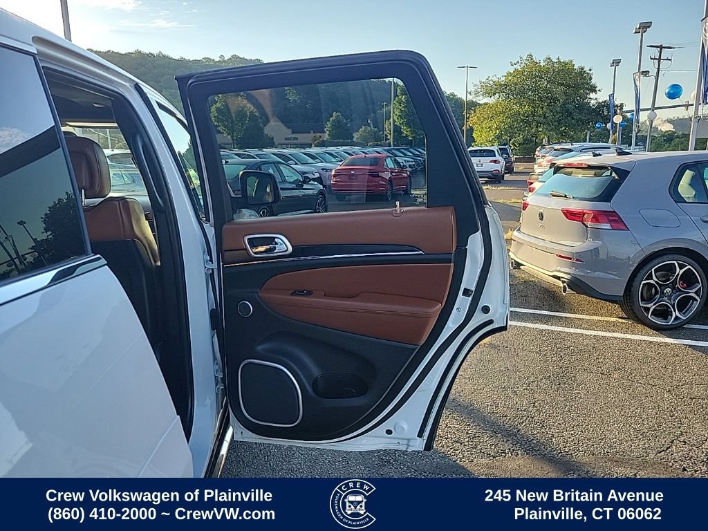 Used 2019 Jeep Grand Cherokee Summit AWD/4WD image 47