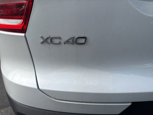 Used 2023 Volvo XC40 B5 Plus w/ Protection Package Premier AWD/4WD image 13