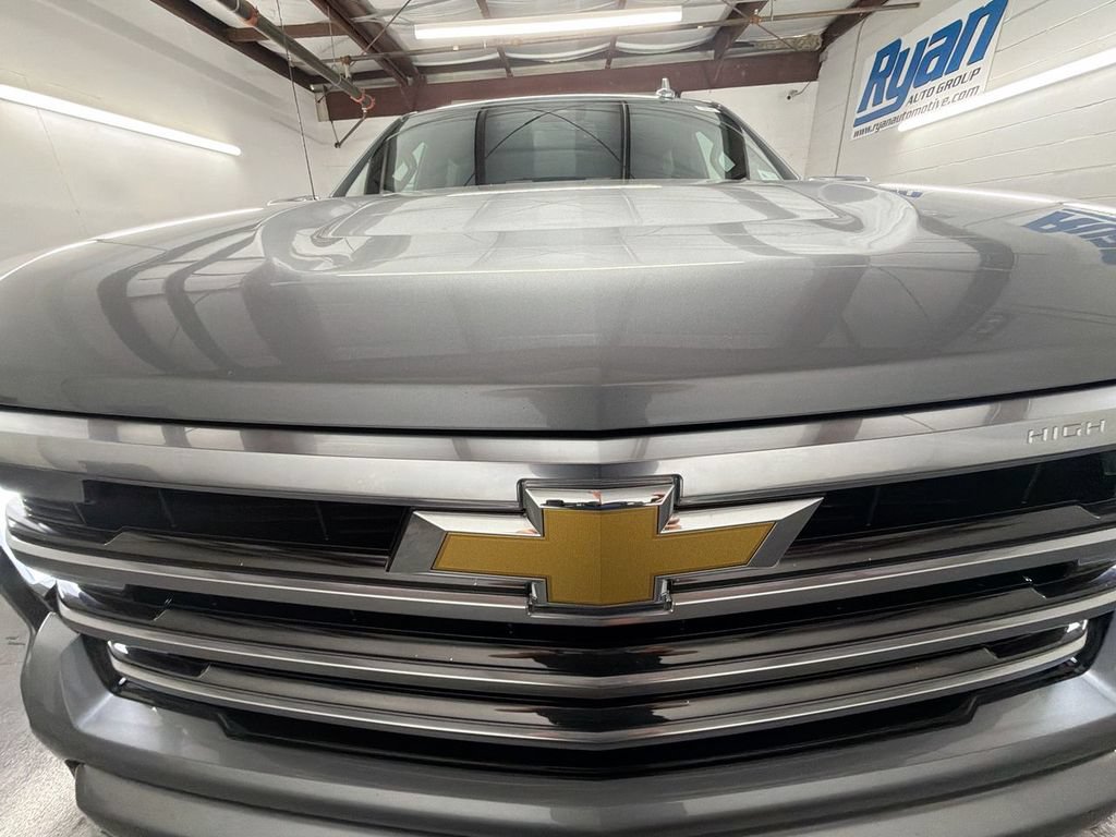Used 2024 Chevrolet Silverado 1500 High Country w/ Max Trailering Package AWD/4WD image 31
