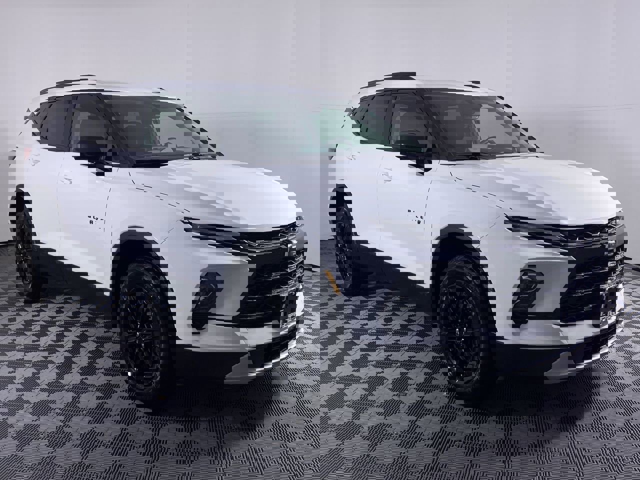 Certified 2024 Chevrolet Blazer LT w/ Convenience Package image 19