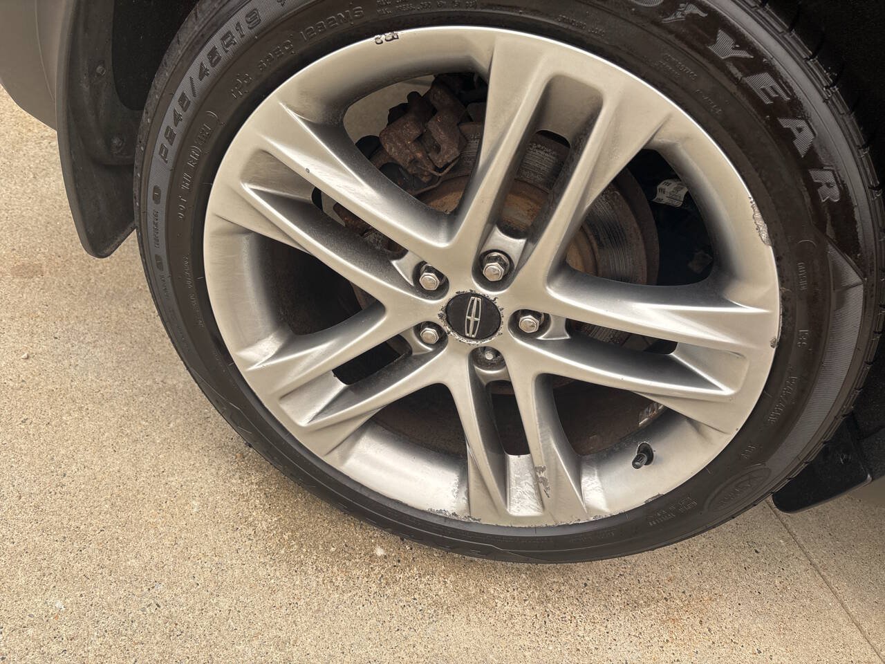 Used 2017 Lincoln MKC Reserve AWD/4WD image 12