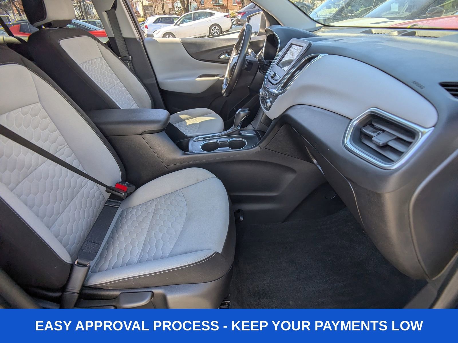Used 2019 Chevrolet Equinox LT image 16