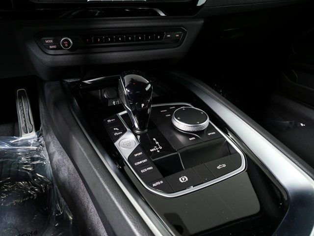 Used 2024 BMW Z4 sDrive30i image 17