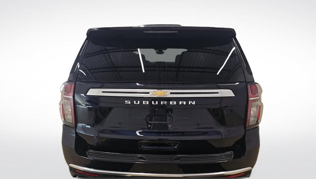 Used 2021 Chevrolet Suburban High Country AWD/4WD image 5