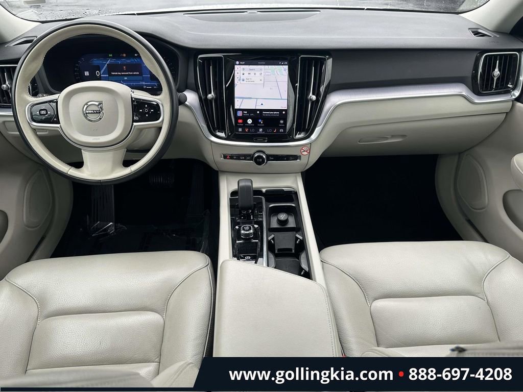 Used 2024 Volvo S60 B5 Core image 11